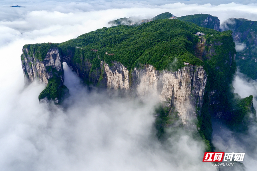 6 天门洞 向韬摄_副本.jpg 6 天门洞 向韬摄_副本.jpg